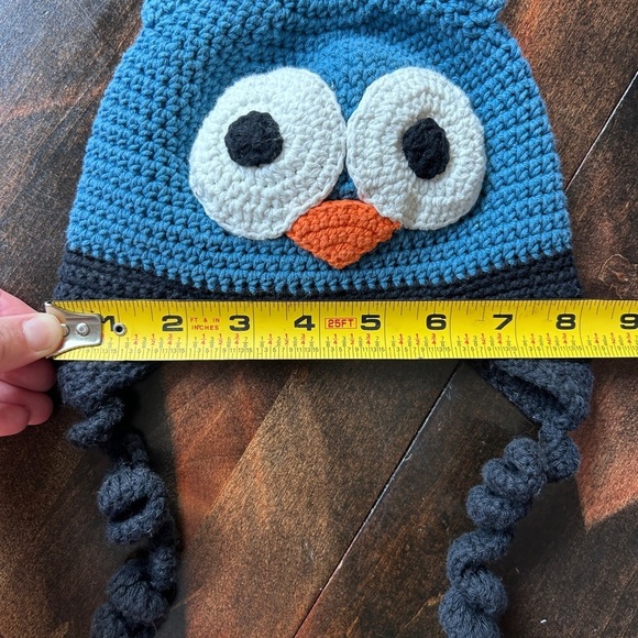 Handmade Knitted Owl Hat - Picture 8 of 8